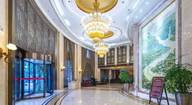 Rome International Hotel, Book Hotel Yiyang Hunan