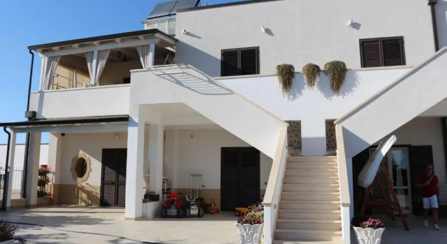 All'ombra del Carrubo, Book Hotel Metaponto Basilicata