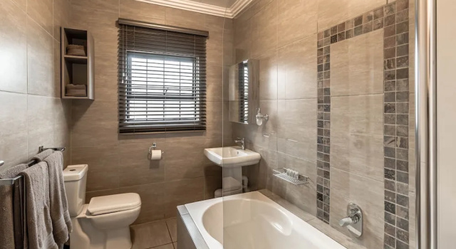 Апартаменты Classic Camelot Guest House & Apartments