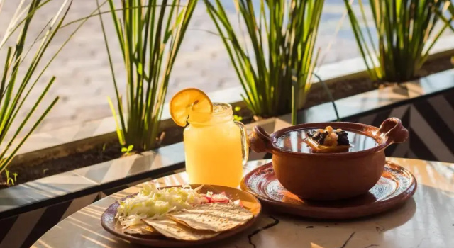 Hotel Mesón de la Chinantla, Rezerwuj Hotel Hotele w Oaxaca z Basenem, Basen