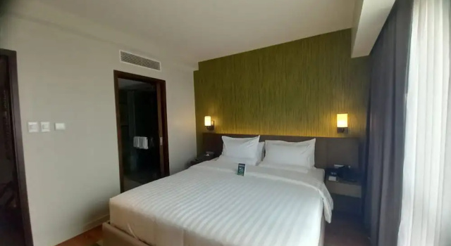 Люкс Capital O 950 Acqua Novotel Tower