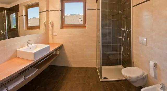 Двухместный номер Standard с балконом и с видом на горы Hotel Foestlerhof