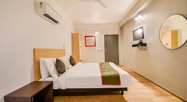 OYO Townhouse 263 Hotel Luxurs Shri Gopal Nagar, Забронировать Отель Отели штата Раджастхана с завтраком, Завтраки