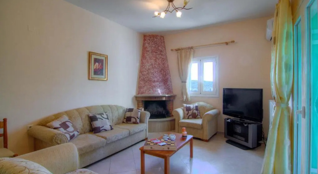 Blue Villa 2 - With Private Pool, Забронировать Вилла Отели Perama с бассейном, Бассейн