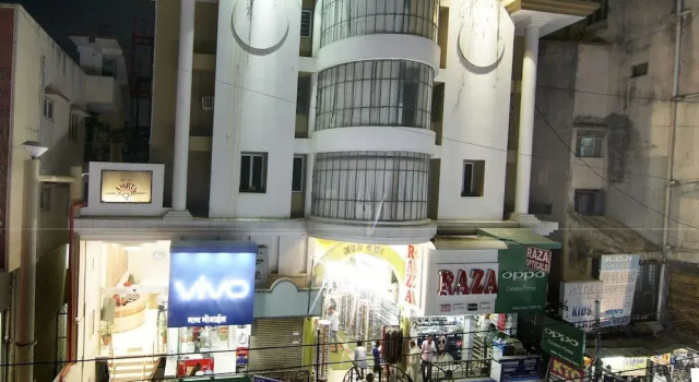 Hotel Amrta