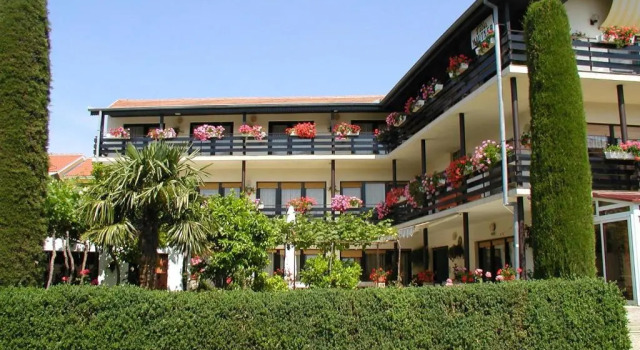 Rooms Vila Mautner, Забронировать Отель Отели Водице 3 звезды, 3*