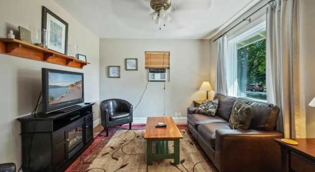 1303 E Pennsylvania Ave, Đặt Khách sạn Coeur d'Alene 