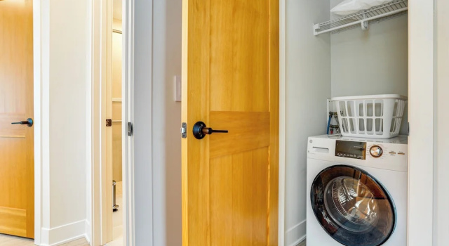 < 1/2 Mi to Downtown: Quiet Northfield Apartment, Buchen Sie Ferienwohnung Northfield Minnesota