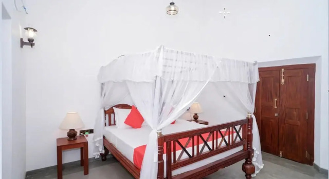 OYO 549 Pinipahana Walauwa, Rezervați Hotel Matara. Matara District, lângă Matara Fort