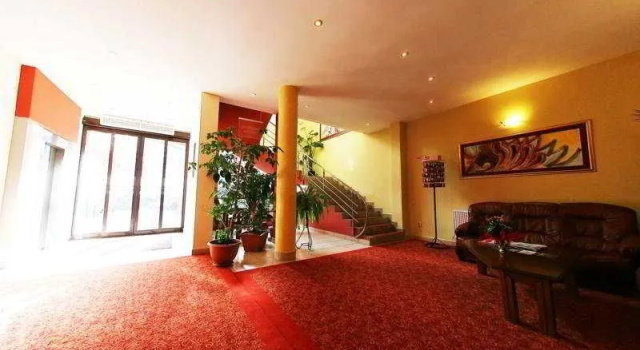 Premier Hotel, Забронировать Отель Клуж-Напока Клуж