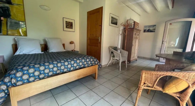 Le Bien-Venant, Book Hotel Domvast 