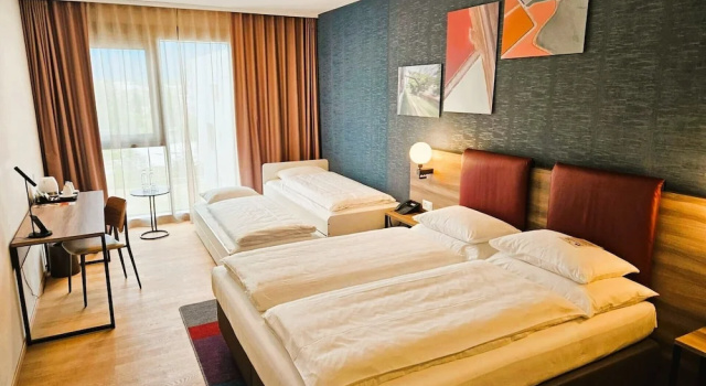 Двухместный семейный номер Standard Mercure Geneva Airport