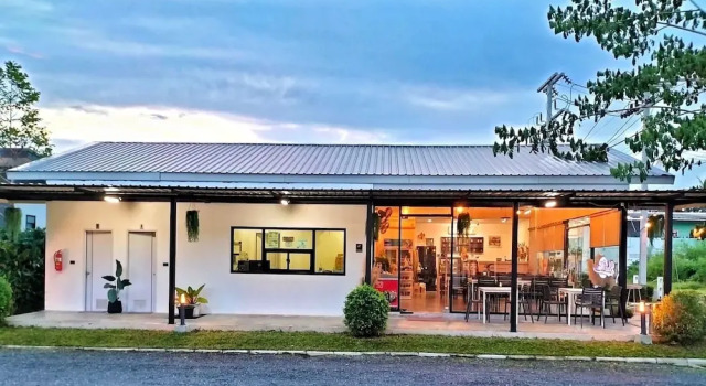 Blue Moon Boutique Resort, Rezervasyon Tatil Köyü Sichon Nakhon Si Thammarat