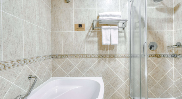 Номер Executive Kibo Palace Hotel Arusha
