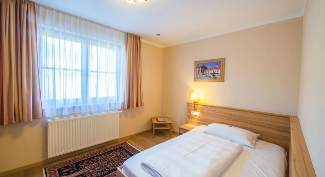 Das Salvator Iris Porsche Landhotel, Забронировать Отель Sankt Salvator Central Carinthia