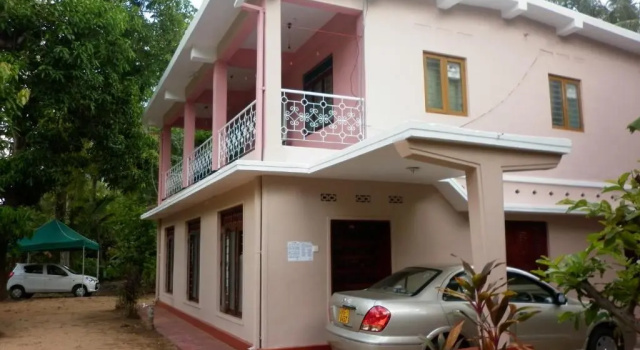 Luxman Guest House, Забронировать Гостевой дом Полоннарува Район Полоннарува