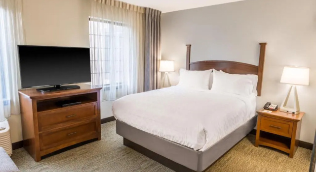 Двухместный люкс Staybridge Suites - Kansas City-Independence by IHG