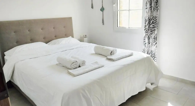 AVALON cosy apartments, minimal villas with shared swimming pool, Забронировать Отель Аграри остров Миконос