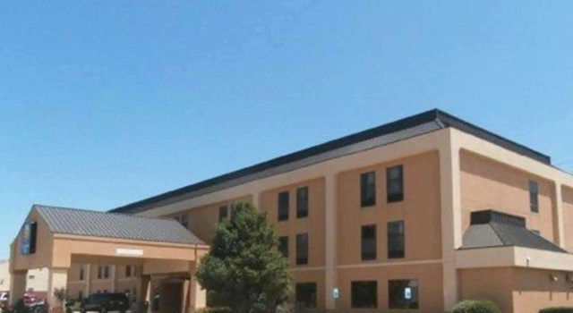 Четырёхместный номер Standard Comfort Inn Ottawa Kansas
