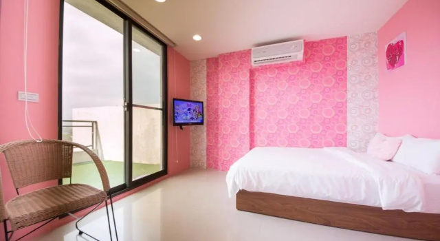 Двухместный номер Standard с балконом Albert Homestay
