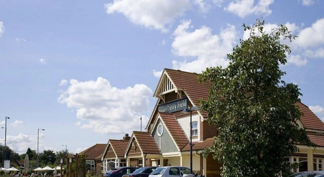 Premier Inn Southend Airport, Book Hotel Southend-on-Sea Essex