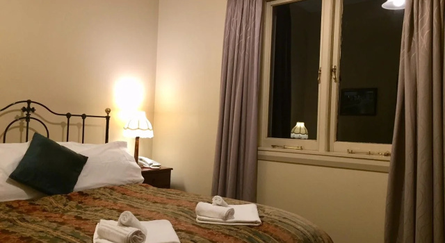 Albatross Inn Bed and Breakfast, Забронировать Отель North Dunedin Данидин, рядом с Otago Polytechnic