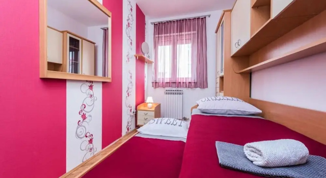 Trendy Holiday Home in Zadar With Balcony