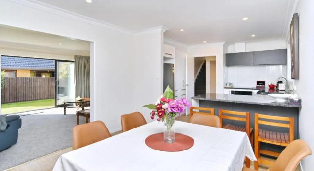 Lavandula 4 - Christchurch Holiday Homes, Rezervasyon Otel Avonhead Christchurch