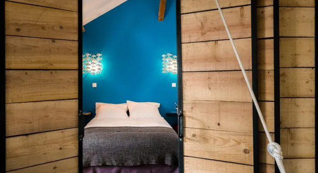 Surprenantes- La Pêcherie Surprenante, Забронировать Отель Отели Большого Нанта с парковкой, Парковка