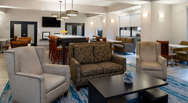 Hampton Inn Kansas City Northeast, Reserva ahora Hotel Kansas City 