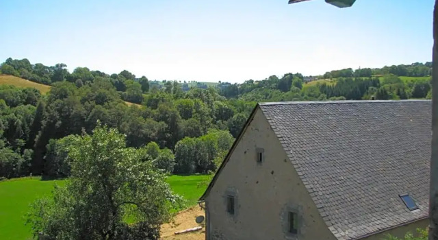 Le Deyran, Book Bed and Breakfast Egliseneuve-d'Entraigues 