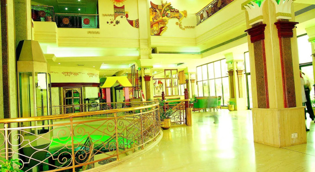 Hotel KC Cross Road Panchkula, Boek Hotel Panchkula Delhi