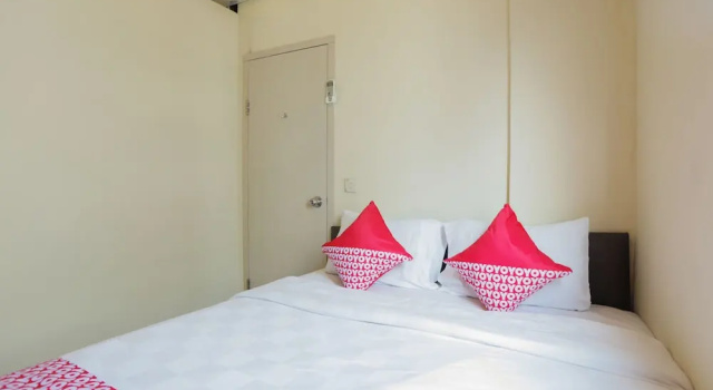 Люкс OYO 2103 Lauv Room 2 Grand Centerpoint Tower B