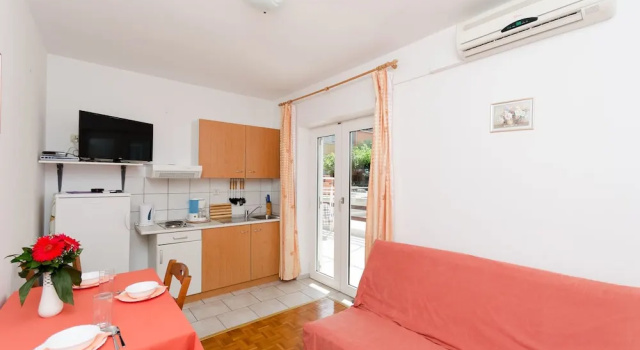 Apartments Josipa, Забронировать Апартаменты/квартира Отели Приморско-Горанской жупания с парковкой, Парковка