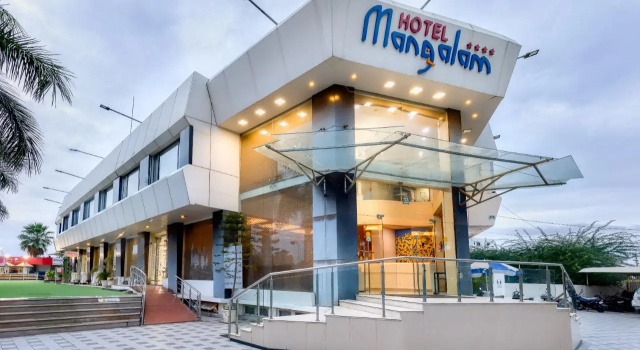 Hotel Mangalam, Забронировать Отель Бхудж штат Гуджарат, рядом с Shree Swaminarayan Temple