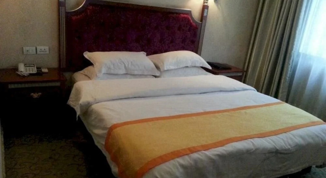 Hemingway Business Hotel- Guiyang, 预订 酒店 贵阳 贵州