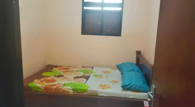 Oseng Pesona House, Rezervasyon Misafirhane Ketapang East Java