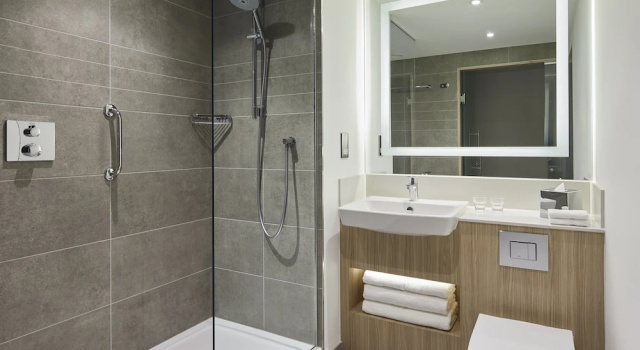 Двухместный семейный номер Standard Courtyard by Marriott Stoke on Trent Staffordshire