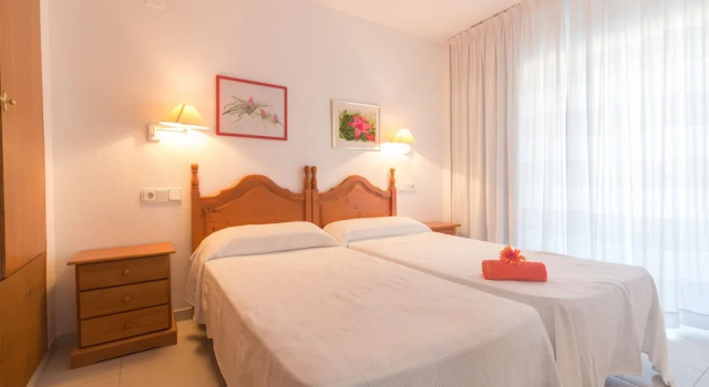 Apartamento Royal Ref. 1020  by Iberplaya