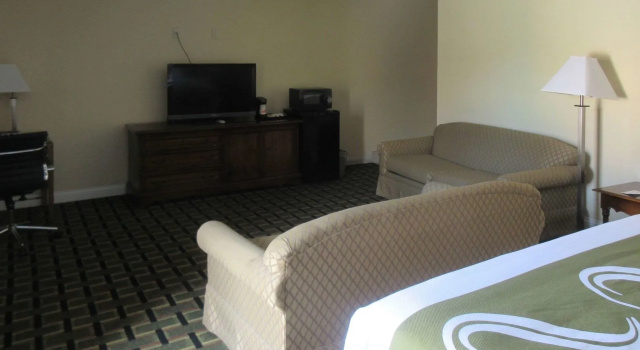 Quality Inn Harrodsburg, Забронировать Отель Отели Bourbon Trail Kentucky с парковкой, Парковка