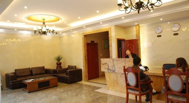 7Days Inn Hotel (Chongqing Longtousi North Railway Station High-Speed Rail Station), Забронировать Отель Чунцин Chongqing Area, рядом с Железнодорожный вокзал Чунцин-Северный