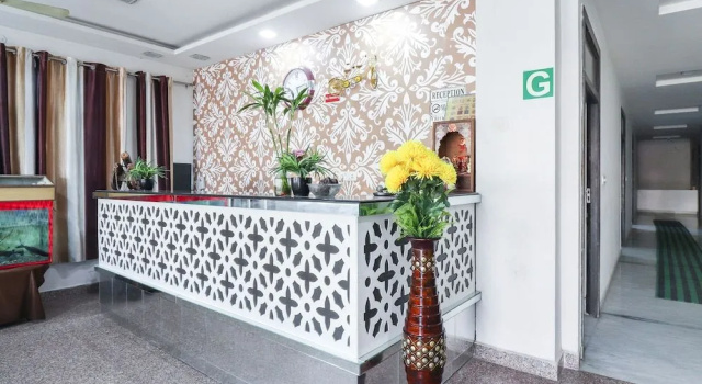 Hotel Taj Signature, Забронировать Отель Отели штата Уттар-Прадеша с завтраком, Завтраки
