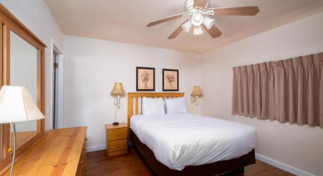 Люкс Deluxe Cold Creek Inn