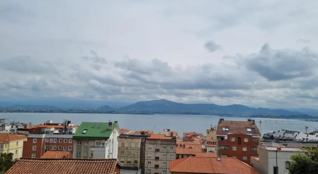 C01A01 Apartamento Moderno con vistas al mar, Забронировать Апартаменты/квартира Сантандер Cantabria Coast, рядом с Monumento al incendio de Santander