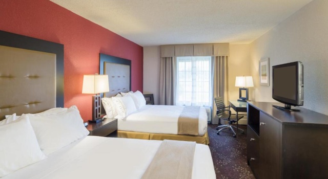 Четырёхместный номер Standard Holiday Inn Express Frazer - Malvern by IHG
