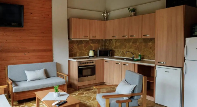 Wooden House, Rezervați Hotel Mesimérion Macedonia