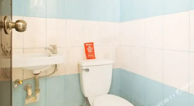 RedDoorz @ FDB Homes Nueva Ecija, Rezervovat Hotel Maria Aurora Luzon