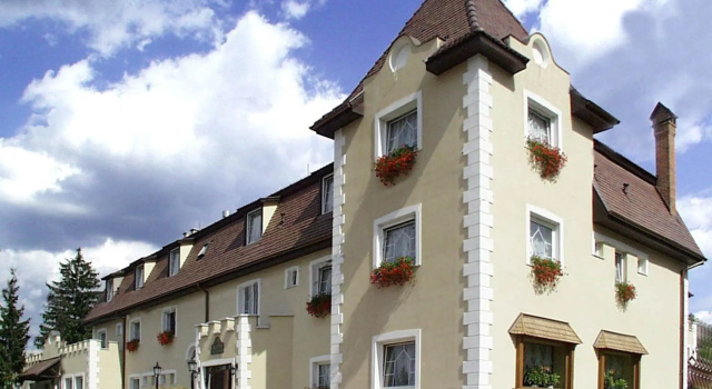 Kikelet Club Hotel, Rezervați Hotel Miskolctapolca 