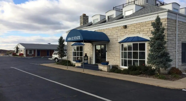 Номер Standard Alpine Inn & Suites Rockford