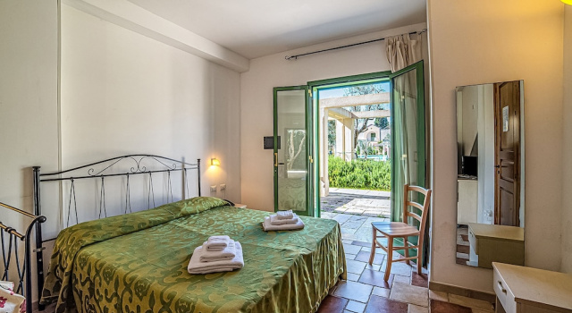 Family Village M7 Pool And Sea, Rezervați Apartament Otranto Salento